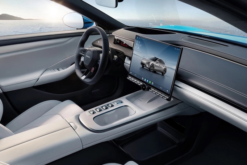 673-сильный "убийца" Tesla оказался "доступным": стала известна стоимость нового Xiaomi SU7