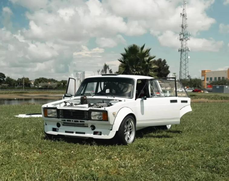 Американцы ахнули, когда увидели эту возрожденную ВАЗ-2105 Пятерку: она круче Toyota с 3,0 л под капотом