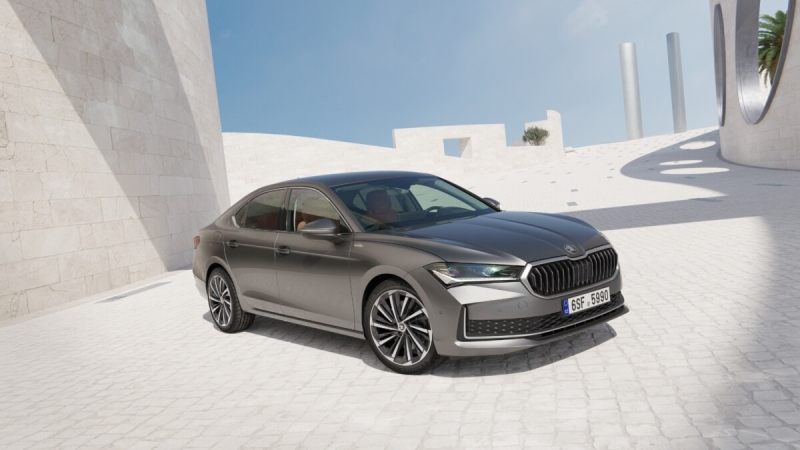 Аналитик рассказал, почему новая Skoda Superb оказалась не хуже Mercedes и Audi, но с одним нюансом