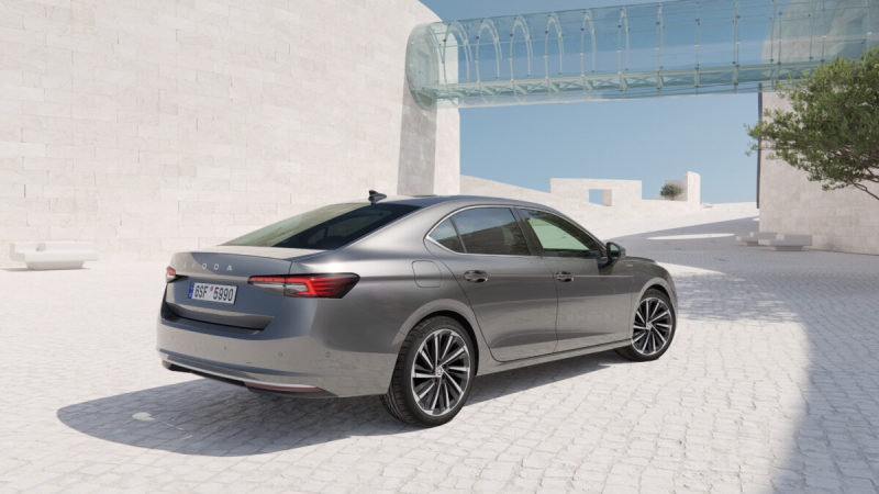 Аналитик рассказал, почему новая Skoda Superb оказалась не хуже Mercedes и Audi, но с одним нюансом