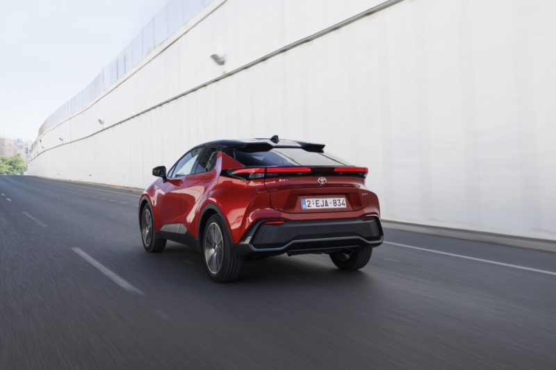Директор автосервиса рассказал, почему новая Toyota C-HR разочаровала первых владельцев