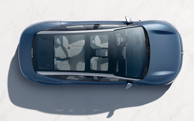 Эксперты Naavtotrasse назвали плюсы и минусы нового седана Zeekr 007