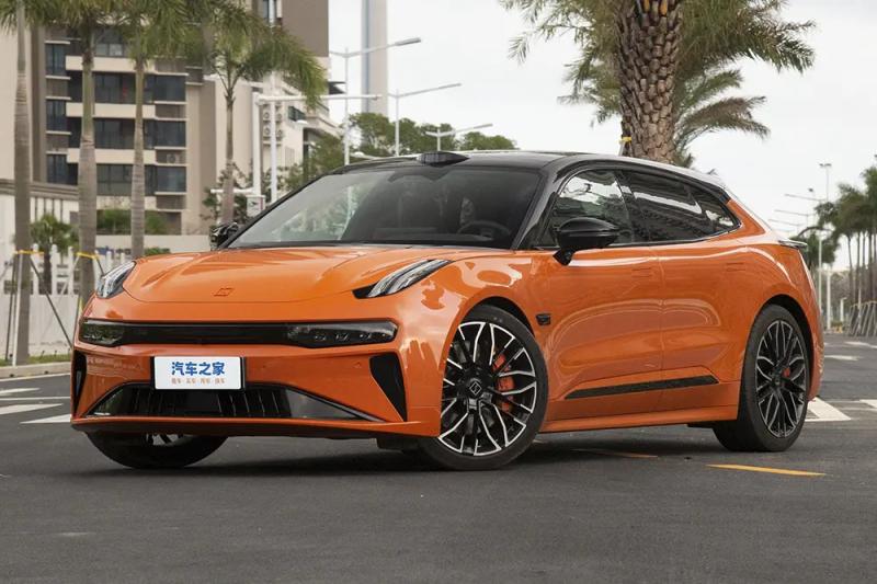 Kia Sorento появился в Казахстане, особенности пикапа ГАЗ-69, спецслужбы купили санкционный Mercedes. Главное к утру