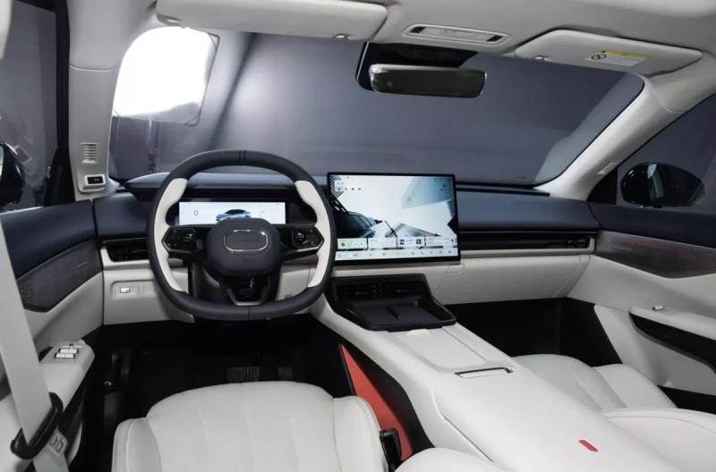 Компания Geely выпустила новый седан Lynk&Co 07 на базе кроссовера Monjaro