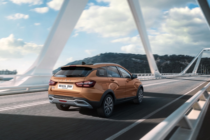 Кроссовер на базе Lada Vesta все-таки будет: его испытания уже стартовали
