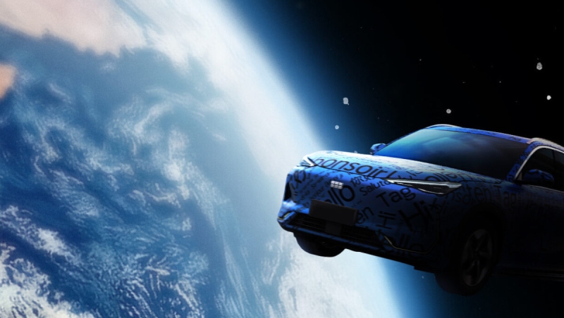 Кузов без ручек, решетки и хром: новый кроссовер Geely Galaxy представят в апреле 2024 года