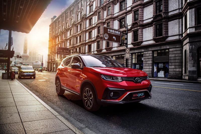 Марка Jetour в 2024 году привезет в Россию серьезного конкурента Geely Coolray