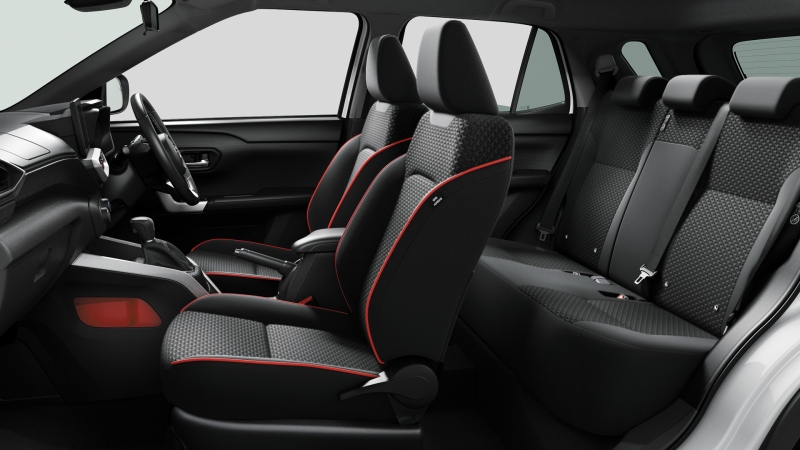 Найден еще один кроссовер Toyota с надежным двигателем, который стоит дешевле &laquo;китайцев&raquo;