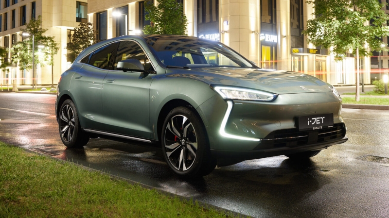 Названы главные автомобильные новинки России в марте. Список из 15 моделей