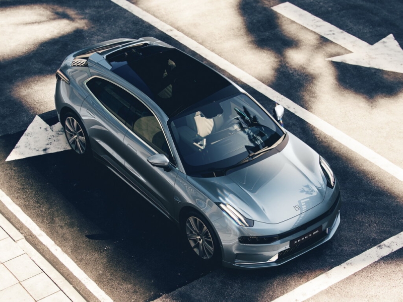 Официальный дилер назвал цены на Zeekr, которые в два раза ниже, чем у других