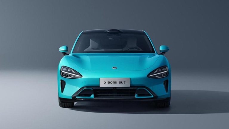 Первый электрокар Xiaomi пользуется невероятным спросом. За 4 минуты заказали 10 тысяч машин
