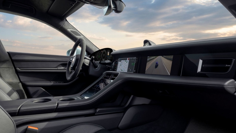 Porsche выпустил свой самый мощный автомобиль в истории