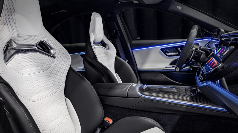 Представлен новый мощный &laquo;гибрид&raquo; от Mercedes-AMG. Подробности