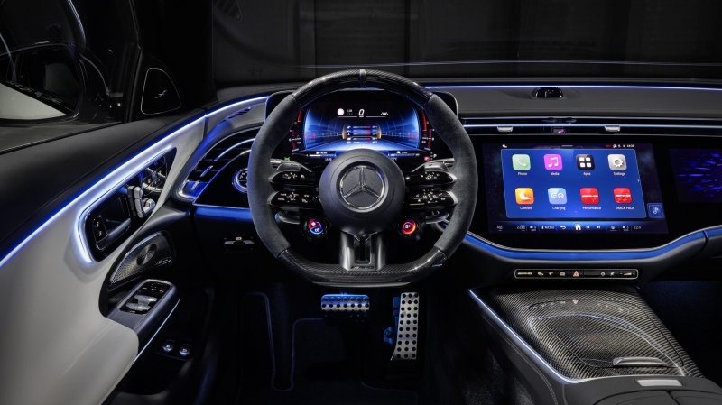 Представлен новый мощный &laquo;гибрид&raquo; от Mercedes-AMG. Подробности