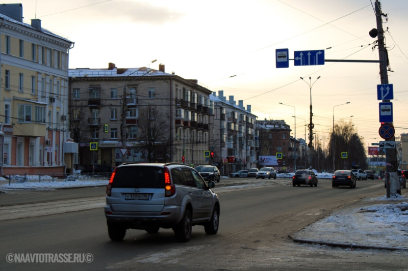 Россияне перестали покупать автомобили с пробегом более 250 000 км