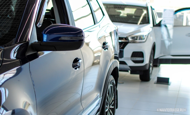 "Ъ": российские начали распродавать китайские авто с огромными скидками