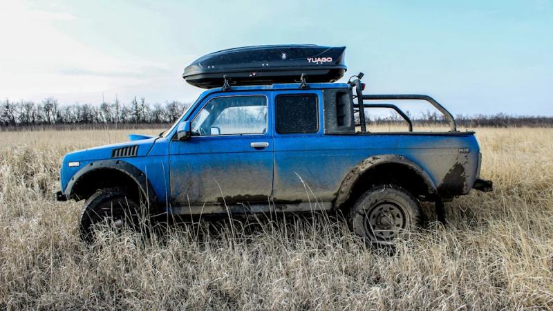 Рукастый мужик показал "АвтоВАЗ", как надо делать "Нивы": этот пикап не отличить от японских