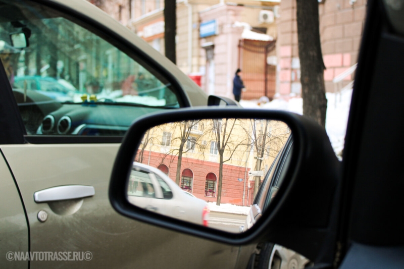 Специалист СТО раскрыл ошибки при регулировке боковых зеркал, которые совершают многие новички