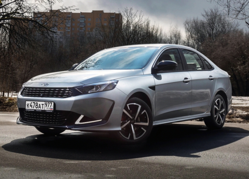 В России начались продажи китайских машин дешевле РРЦ: автодилеры воюют