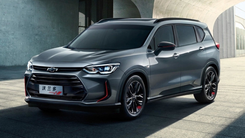 В России нашли 7-местную новинку от Chevrolet по цене LADA Largus: во сколько оценили Orlando?