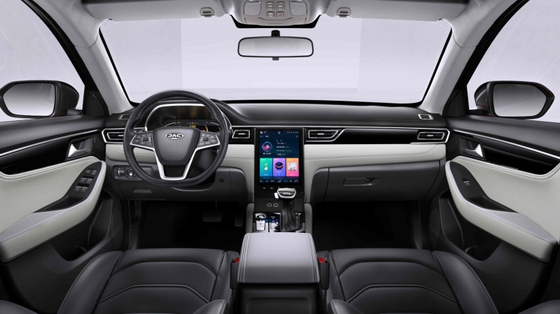 В России появился китайский автомобиль, который стоит так же дешево, как в Китае