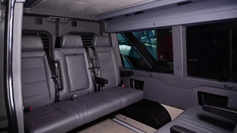 В России появился новый полноприводный конкурент &laquo;Буханки&raquo;. Как он выглядит