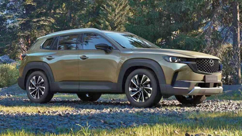 В России стартовали продажи нового кроссовера Mazda CX-50 за 3,5 млн рублей