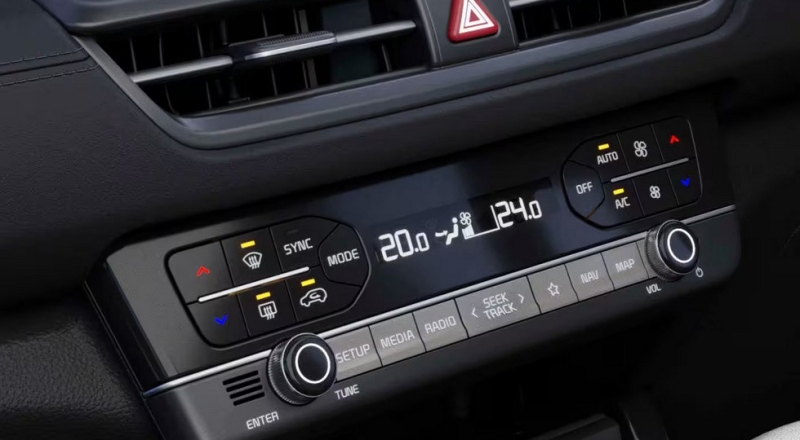 В Россию привезли надежный и проверенный кроссовер Kia, который стоит дешевле &laquo;китайцев&raquo;