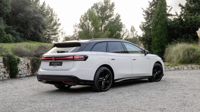 Volkswagen выпустил &laquo;заряженные&raquo; электрокары ID.3 GTX и ID.7 GTX Tourer