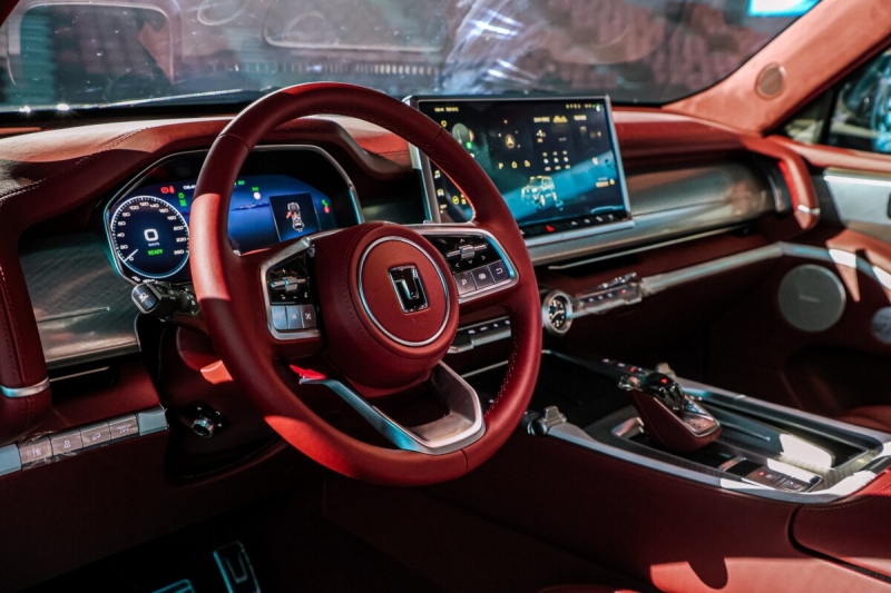 Завод Great Wall начал тесты новейшего внедорожника Tank 700 в Тульской области