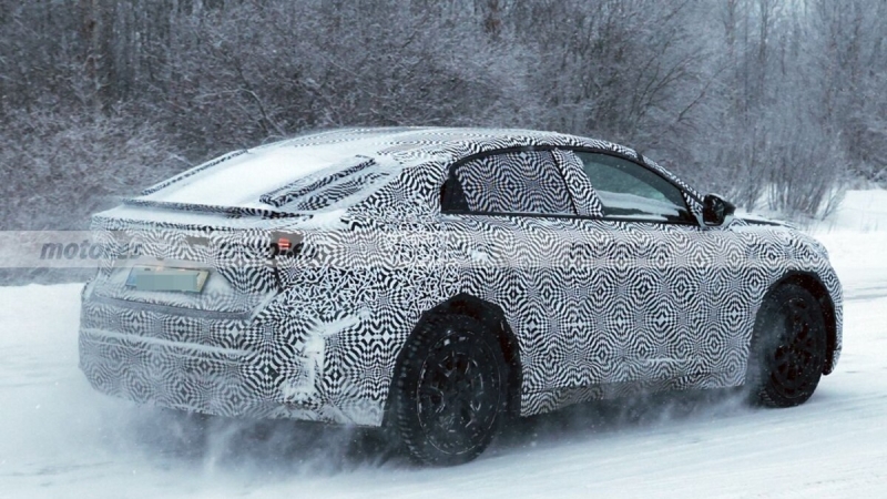 Alpine A390 2025 замечен на зимних дорожных тестах