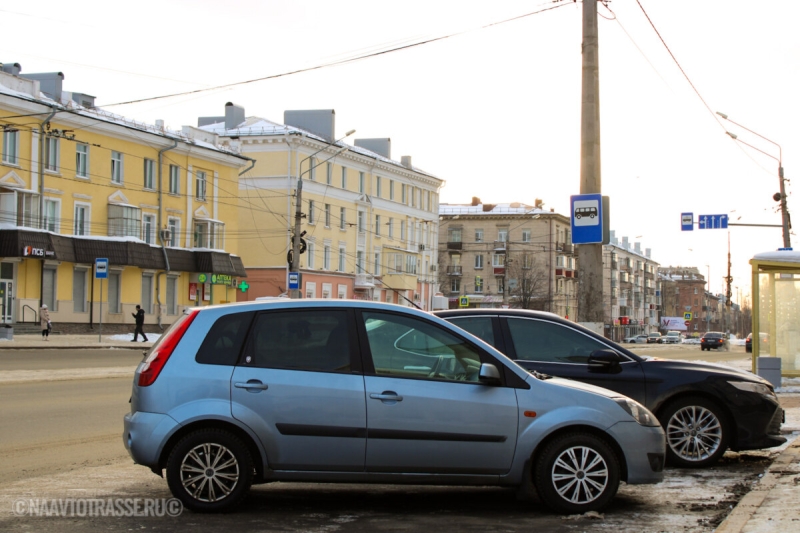 Автослесарь напомнил, как прогреть двигатель за считанные минуты и не убить его