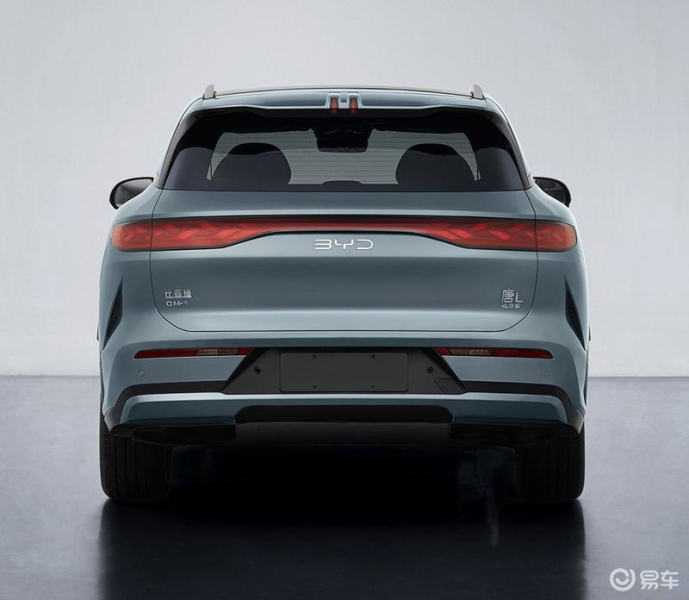 BYD Tang L 2025 года: раскрыты внешность и характеристики