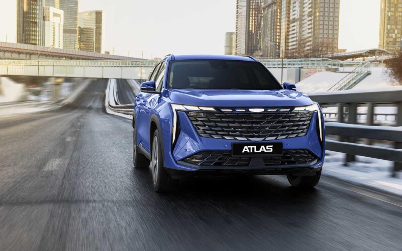 Geely Atlas 2025 года заметно подорожал в России