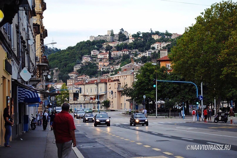 Инспектор перечислил 6 неочевидных штрафов, на которые попадаются даже опытные водители