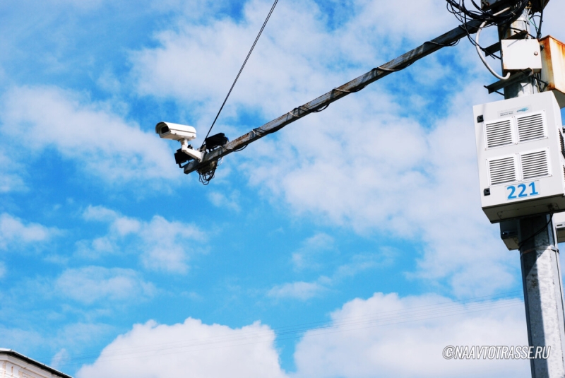 Инспектор раскрыл принцип работы дорожных камер и почему они эффективнее ГАИ