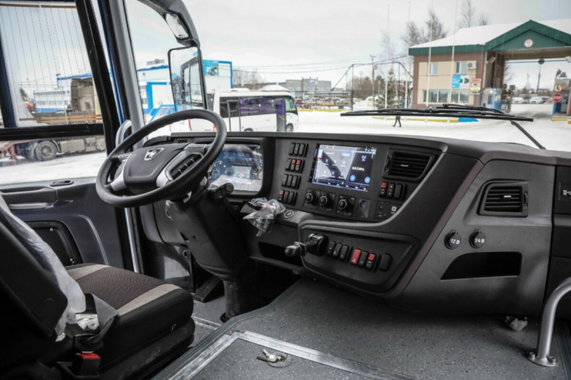 КамАЗ-6250 2025: новый вахтовый автобус приехал в Сургут
