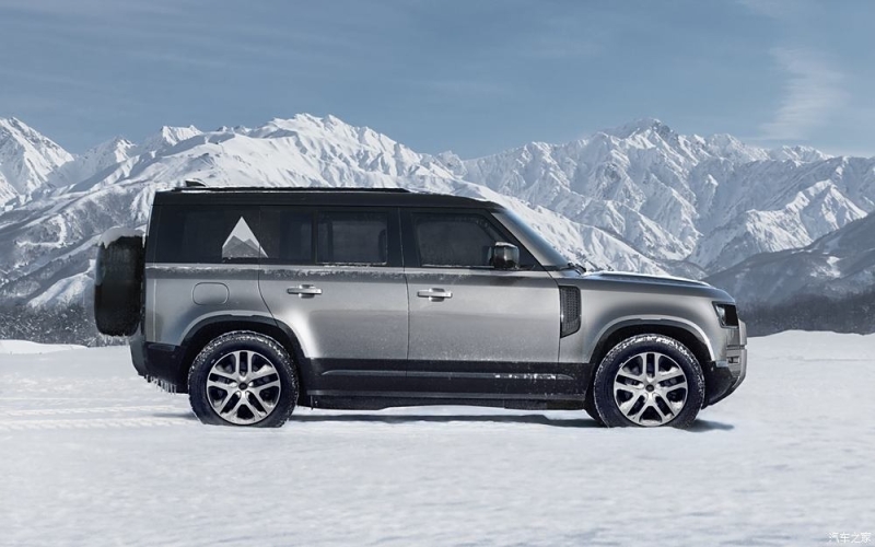 Land Rover Defender 2025: фото новой спецверсии для Японии