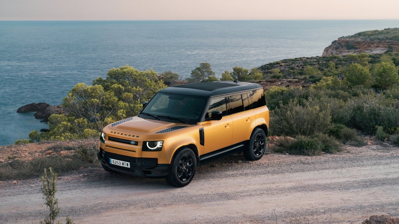 Land Rover Defender 2025: внедорожник выйдет в версии EV
