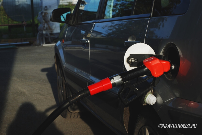 На АЗС раскрыли, как определить точный расход топлива вашего авто: этот расчет работает всегда