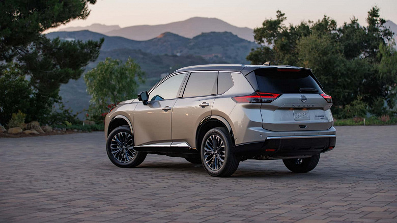 Nissan X-Trail 2025: модель появилась на российском рынке