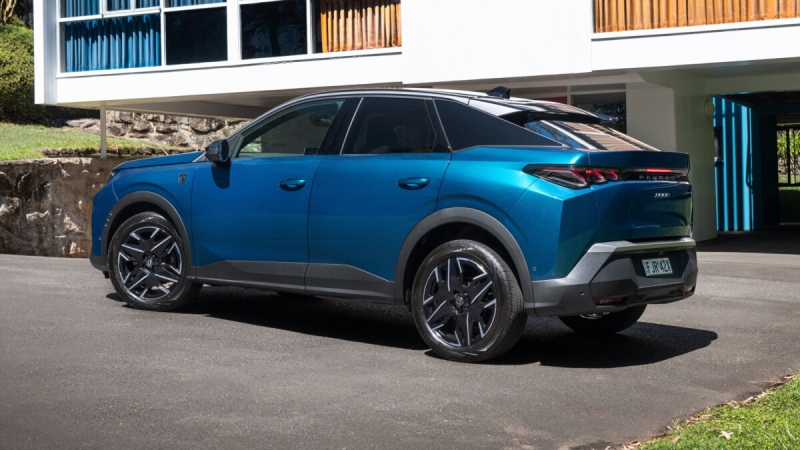 Peugeot 3008 2025 вышел на рынок Австралии в гибридной версии