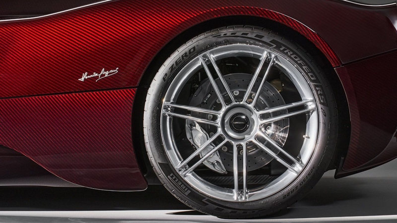 Pirelli выпустит шины будущего Cyber Tyre: они будут подключаться по Bluetooth