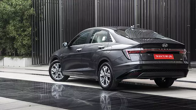 Представлен обновленный Hyundai Verna (Solaris) 2025 года: цены ниже 1,5 млн рублей