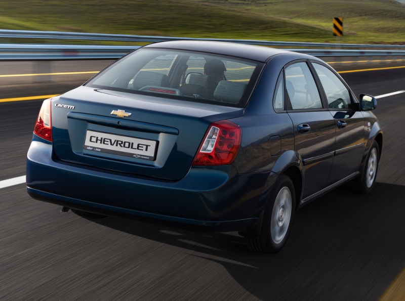 Седан Chevrolet по цене LADA Vesta: Lacetti с &laquo;автоматом&raquo; и трехлетней гарантией доступен за 1,85 млн