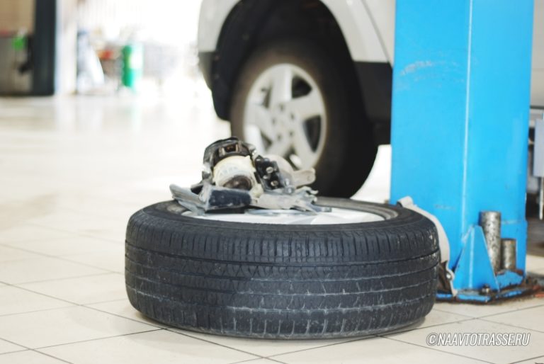Шиномонтажник рассказал, когда от балансировки колес не будет никакой пользы