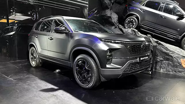 Tata Safari 2025 года представлен в новом исполнении Stealth Edition