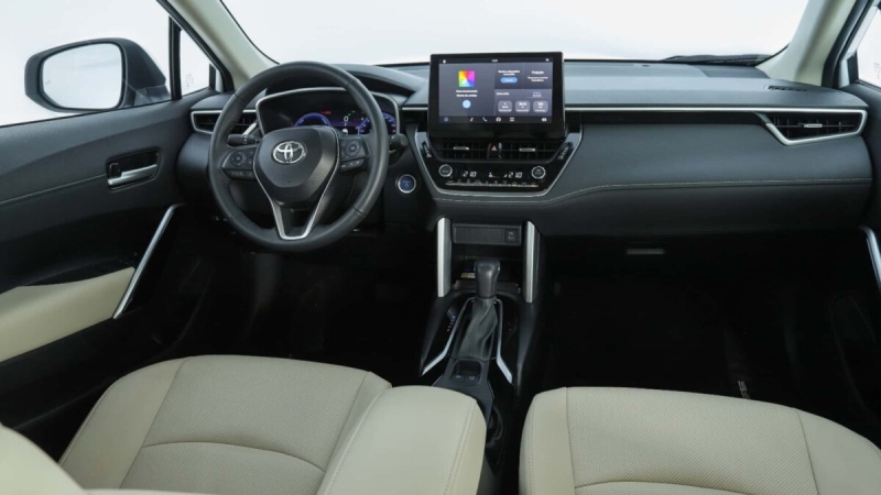 Toyota Corolla Cross 2026 за 2,89 млн рублей появилась в продаже