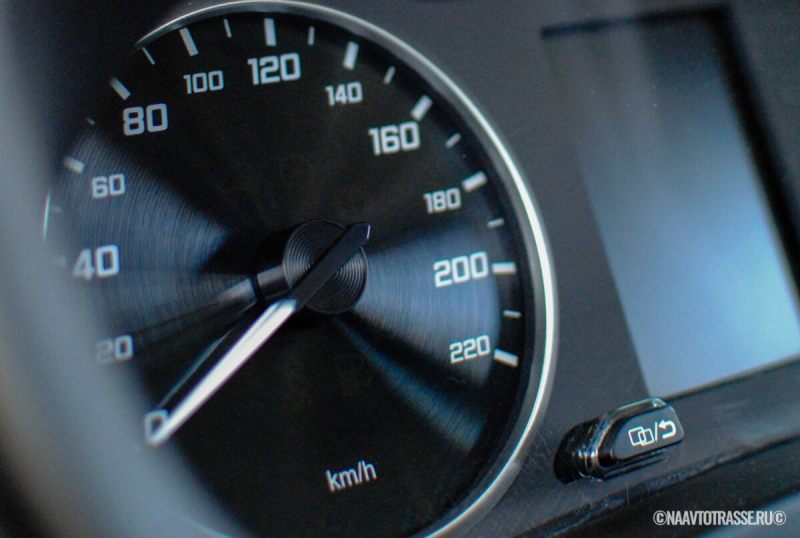 В ГАИ объяснили, почему реальная скорость авто ниже, чем указана на спидометре