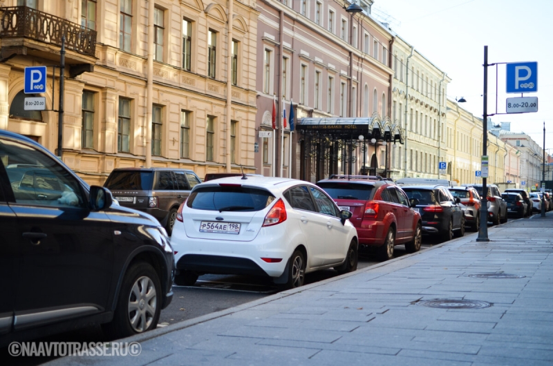 В ГАИ раскрыли, за рулем какого транспорта можно находиться с правами категории В